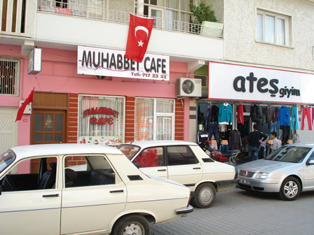 Muhabbet Cafe